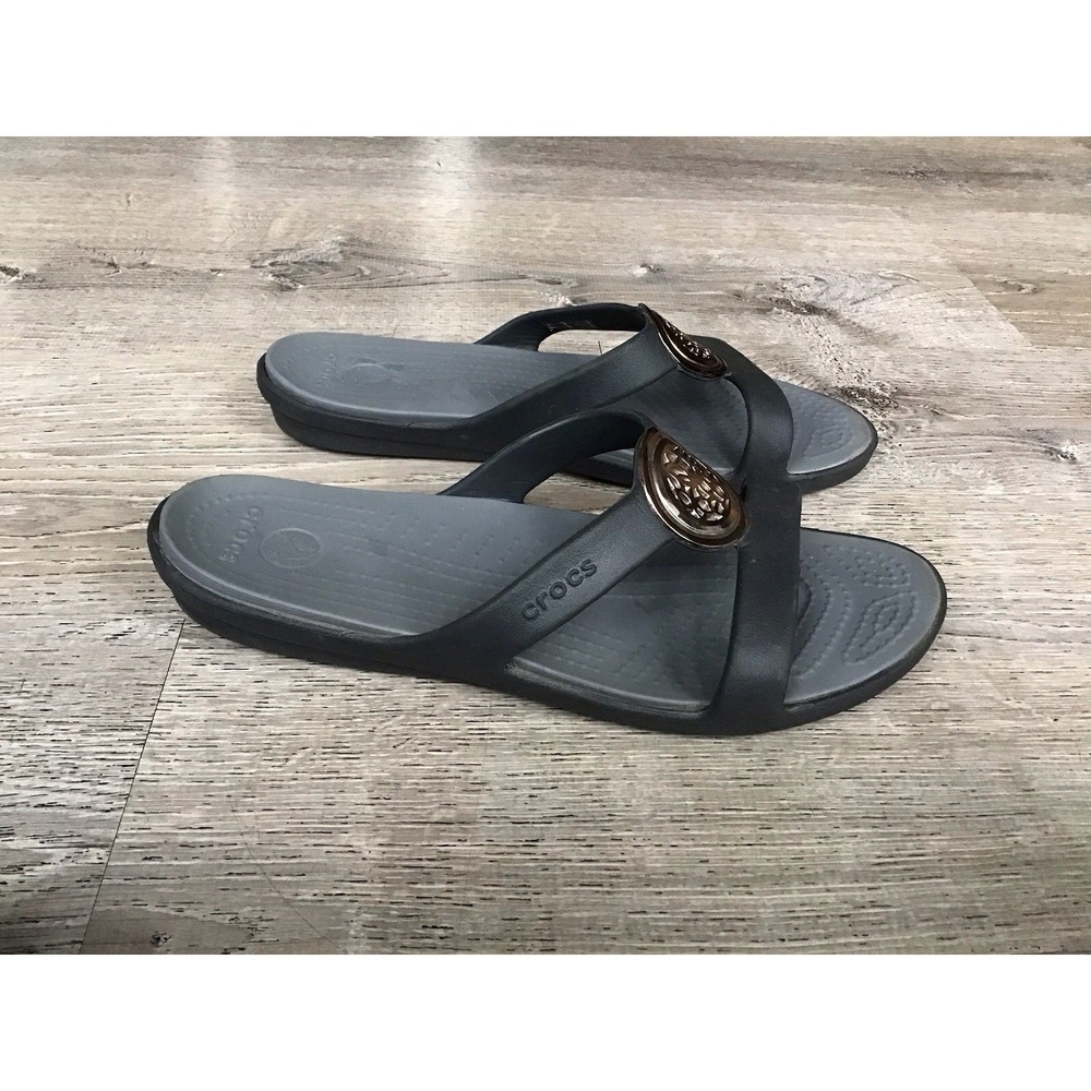 Crocs Sanrah Circle Sandal Women's Size 9 Black Slip On Wedge Slide 14958